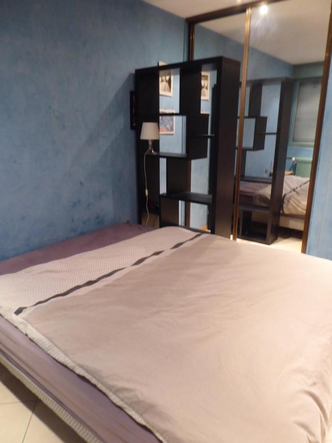 Chambre Dans Un Appartement Annecy Gare-Centre Exterior foto